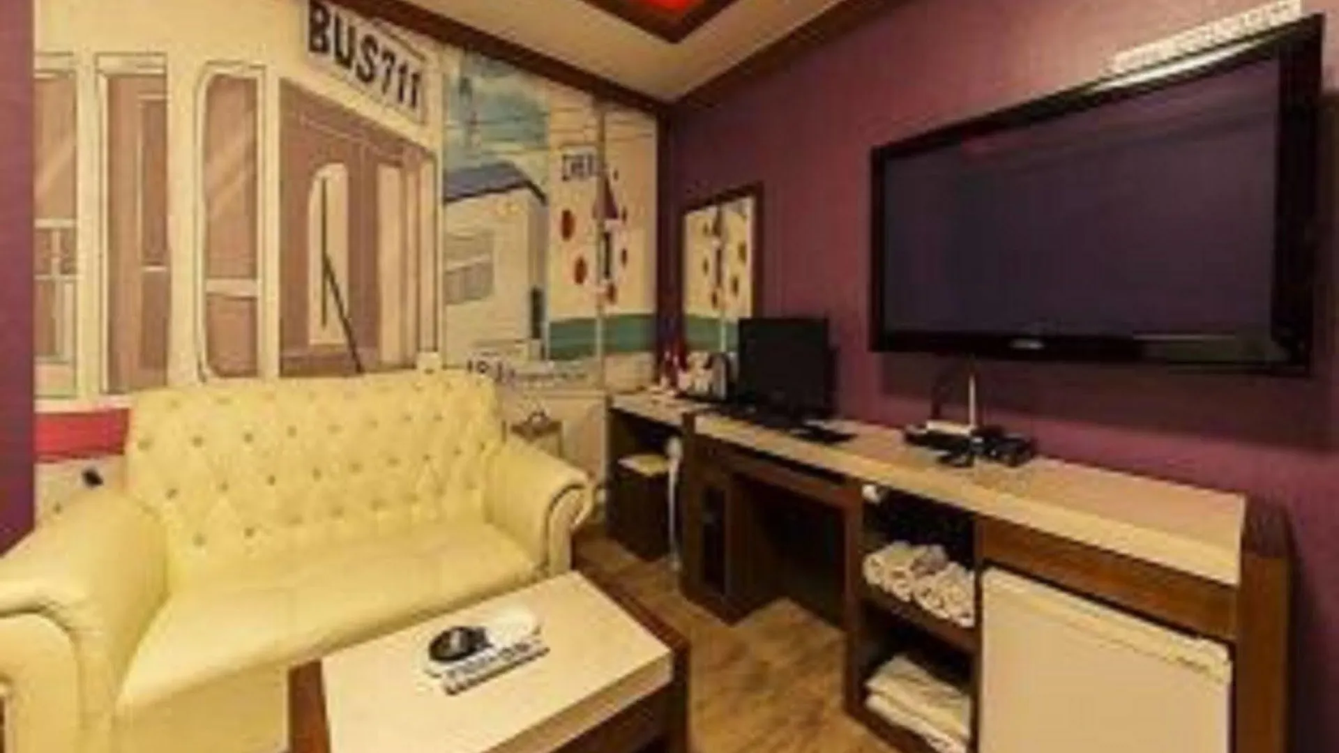 Academy Motel Busan 2*,